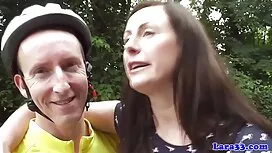 Juoksin mustaan teev ...