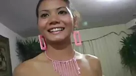 Kaksi koiransukkia t ...