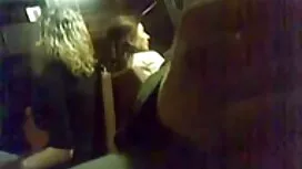 Tyttö suomalaisia po ...